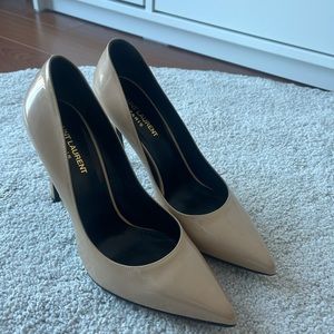 Saint Laurent Pumps